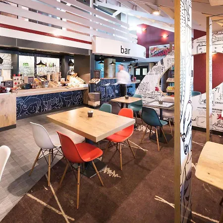 Ibis 3*